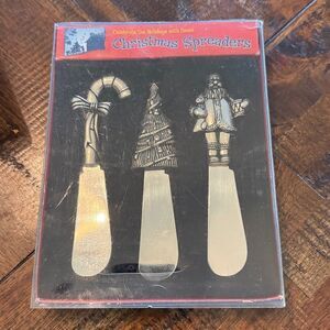 Christmas Spreader Set with Festive Designs